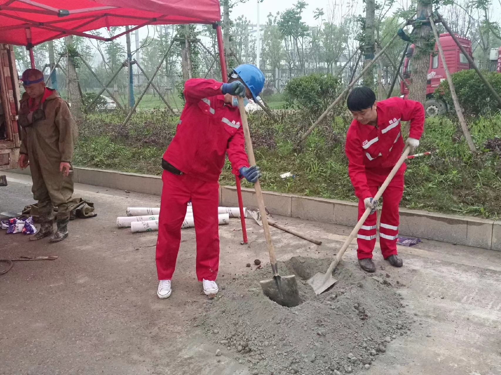 郏县管道疏通哪家好】及时进行市政管道清淤